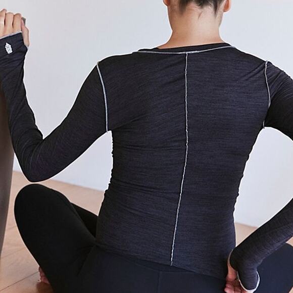 FP Movement x Hatch NWT Right On Run Black Layer Maternity Long Sleeve Top - Picture 5 of 11